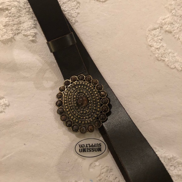 Ladies belt - Picture 2 of 3